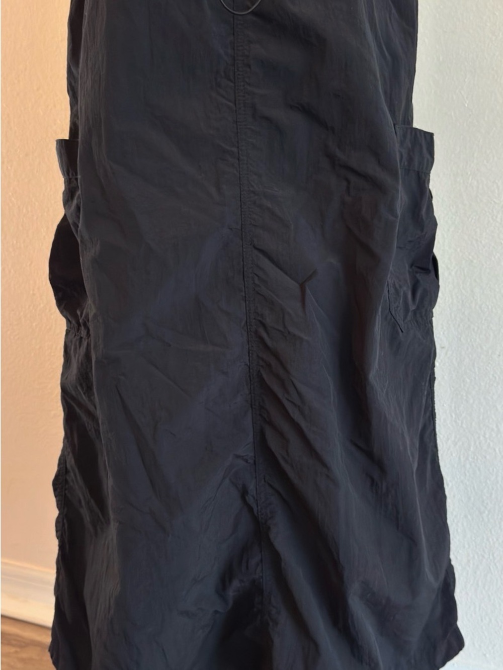 Love Tree Black Nylon Cargo Parachute Skirt M Midi Adjustable Hem Pockets